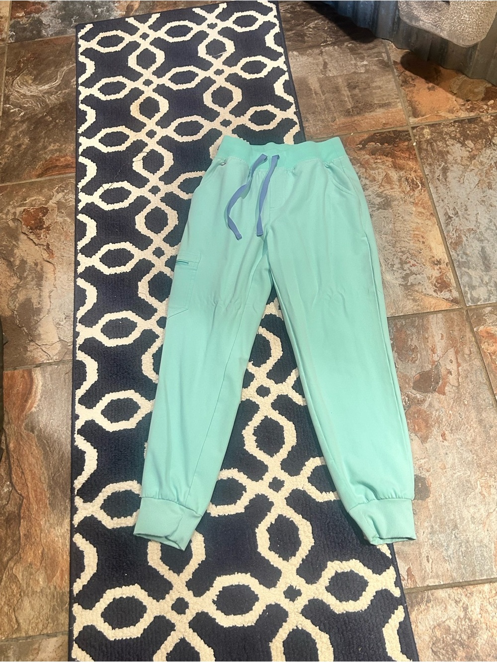 Women’s Figs Mariner Jogger Pants with Drawstring